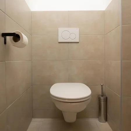 Stylish 1-bedroom With A Terrace Vienna
