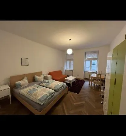 Cosy Close To City Center Vienna