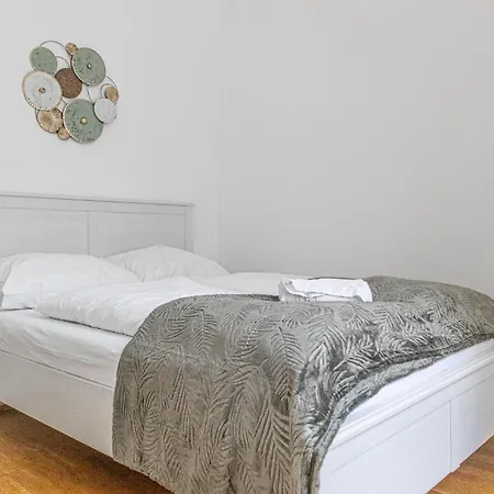 Sweet 2br Perfect For Longstays Near Rennweg *