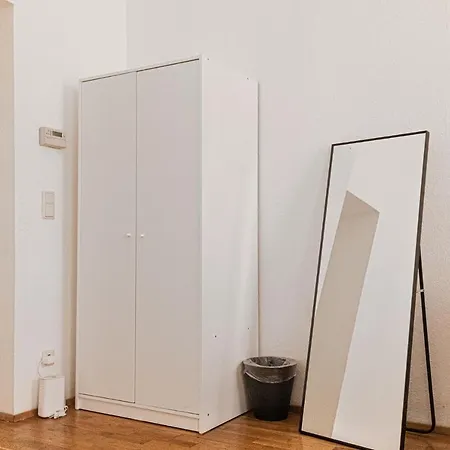 Sweet 2br Perfect For Longstays Near Rennweg *
