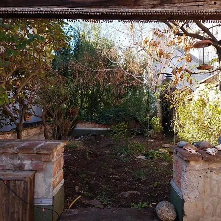 Apartment Hidden Garden - Spacious Modern - 1 Min To City Shuttle Vienna