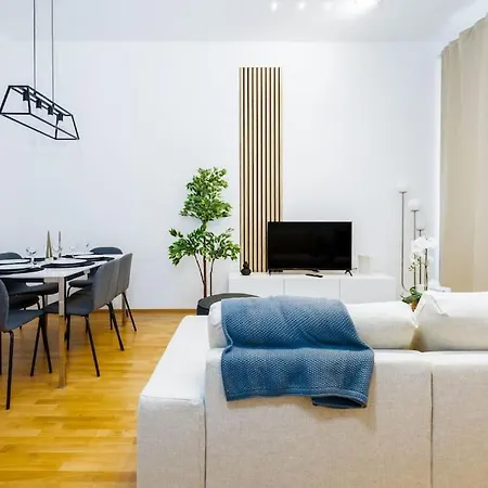 Apartment Orestaliving - Spacious 2br On The Danube Canal