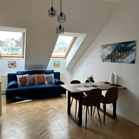 Apartment Klimatisiertes Dachgeschoss City In Zentrum Wiens