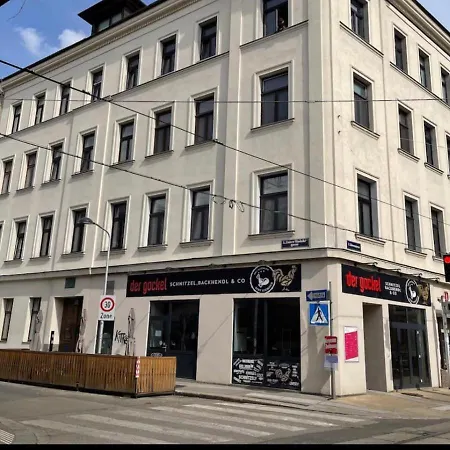 Klimatisiertes Dachgeschoss City In Zentrum Wiens Apartment