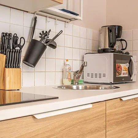 Cozy & Stylish 1-br Retreat-perfect Getaway * Vienna
