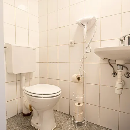 Apartment Cozy & Stylish 1-br Retreat-perfect Getaway