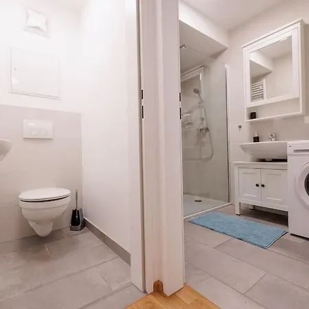 Apartamento New! Convenient Viennalove Wienmeidling
