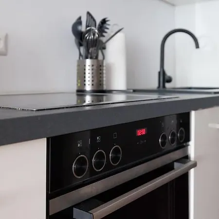 Apartamento New! Convenient Viennalove Wienmeidling Viena