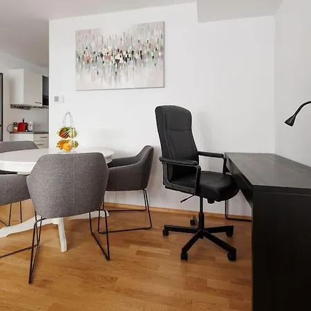 Apartamento New! Convenient Viennalove Wienmeidling *