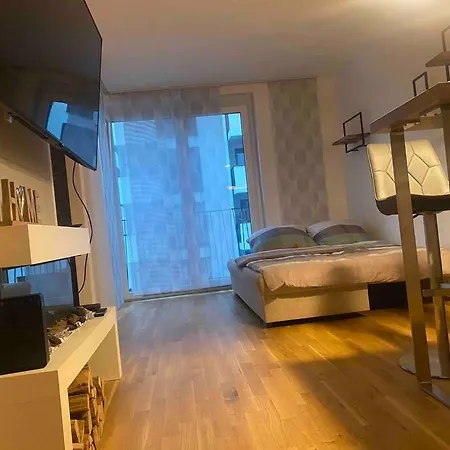 Moderne In Der Toplage Inkl. Garage Apartment