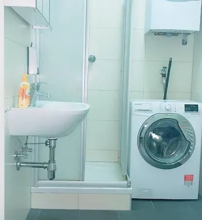 Comfort 5p Hn Apartment *