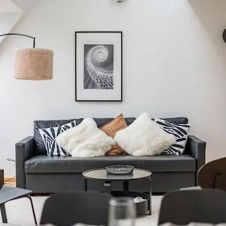 Chic #20 Apartment