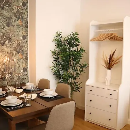 Charming, Modern & Spacious * Vienna