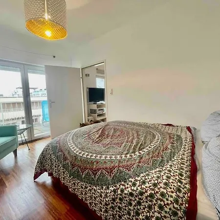 Apartment Cosy Flat With Huge Terrasse! Long Or Shortterm Vienna