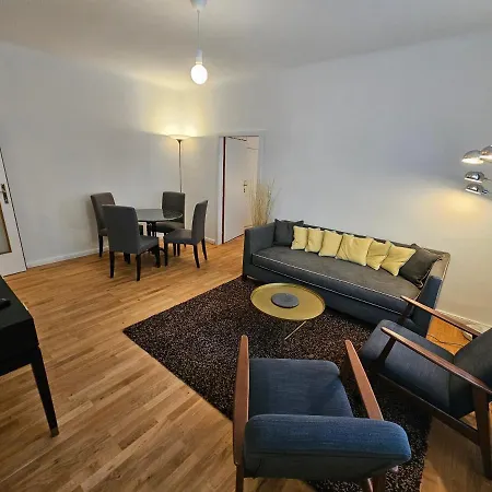 Yuki's Place - Design - Trade Fair - Wu Campus - Downtown - Subway Apartment Vienna