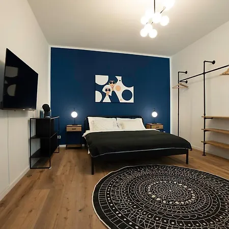 Modern With A Balcony Near Belvedere * Vienna