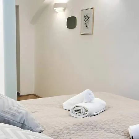 Apartment Cozy And Stylish Flat Close To Schoenbrunn Palace Vienna