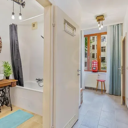 Einzigartiges Upcycling Dream Apt. *