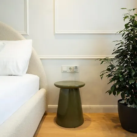 Brand-new 2-room With A King Size Bed * Vienna