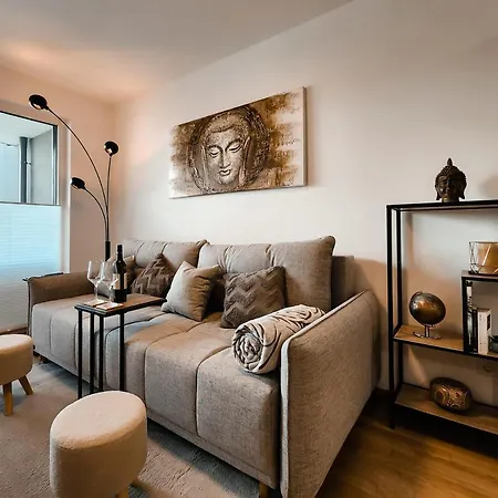 Apartment - Modern New Apartment, Old Danube Vienna