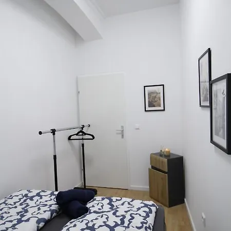 Premier Double Th B Apartment *