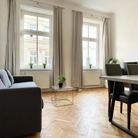 Apartment Premium At Famous Kutschkermarkt