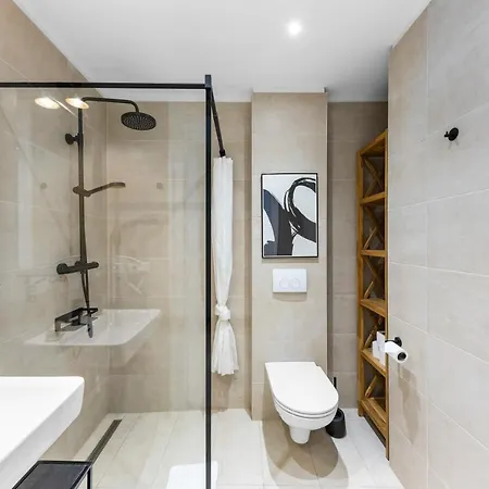 Chic Residences #13 * Brand New * * Wenen