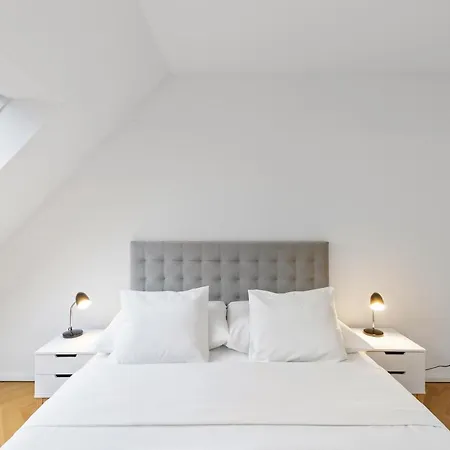 Chic Residences #13 * Brand New * *