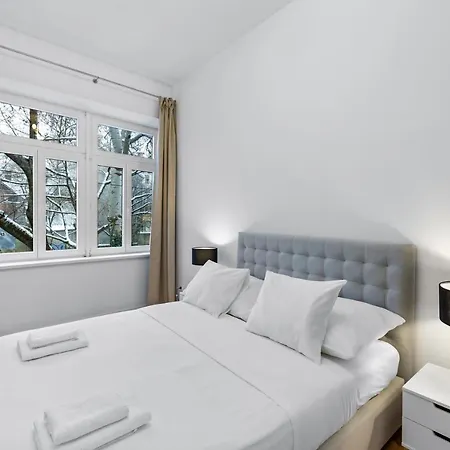 Chic Residences #suite 6 * Brand New * *