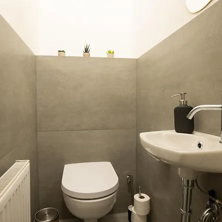 Brand New 2-room * Vienna