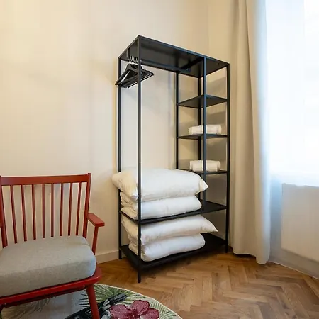Brand New 2-room *