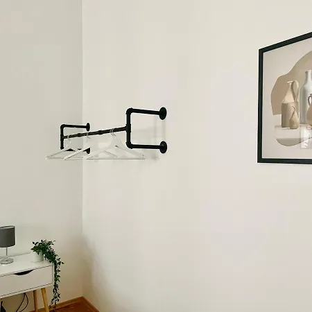 Calm & Sunny Apartment