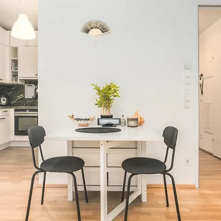 Relaxed Zen-apartment In Area And Amazing View Apartment