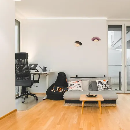 Relaxed Zen-apartment In Area And Amazing View Apartment