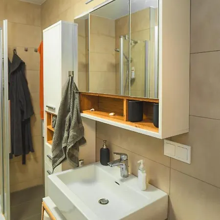 Relaxed Zen-apartment In Area And Amazing View * Vienna