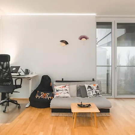 Relaxed Zen-apartment In Area And Amazing View Vienna