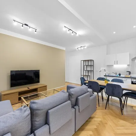 Chic Residences #king #brand New# Apartment *
