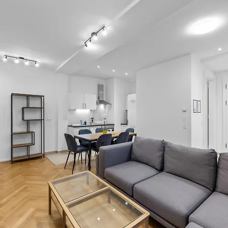 Chic Residences #king #brand New# Vienna