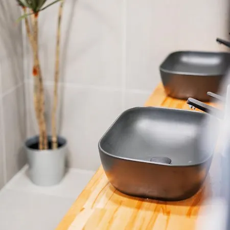 Cubes By Tegetthoff Capsulehotel