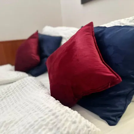 Apartment - 30 M² - Next To Augarten
