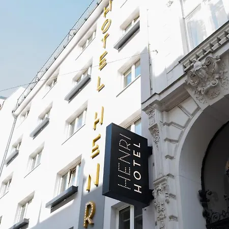 Henri Siebterbezirk Hotel 4*
