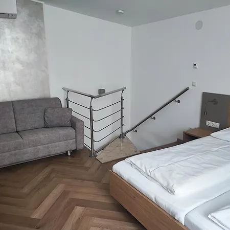 Guest house Hotel-pension Fuenfhaus Vienna