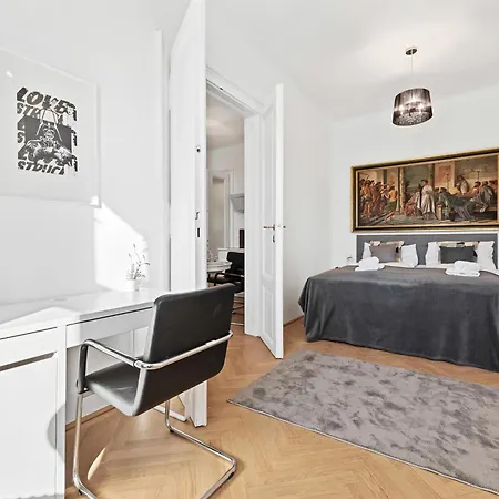 Sky9 Center Appartement