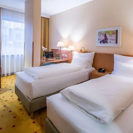 Hotell Courtyard By Marriott Schoenbrunn Wien