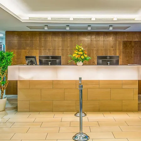 Hotell Courtyard By Marriott Schoenbrunn Wien