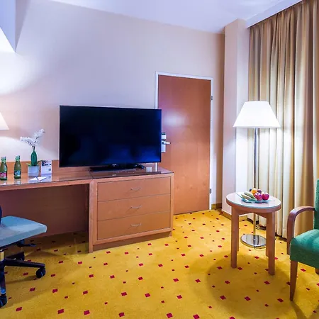 Hotell Courtyard By Marriott Schoenbrunn