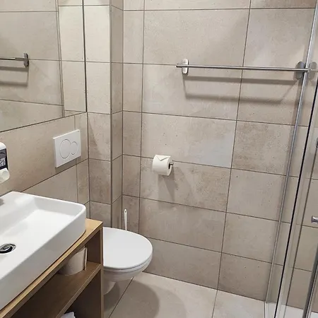 Hotel-pension Fuenfhaus Vienna