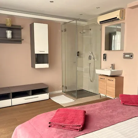 Aurellia Serviced Apartments Apartment *