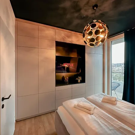 Alpenluxus Presents Kaiser - Rooftop Pool & Underground Car Park Apartment Vienna