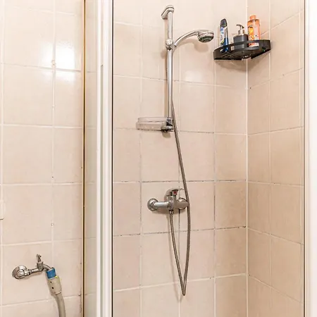 Apartment Friendly 2br Apt-near U6 Station Am Schoepfwerk